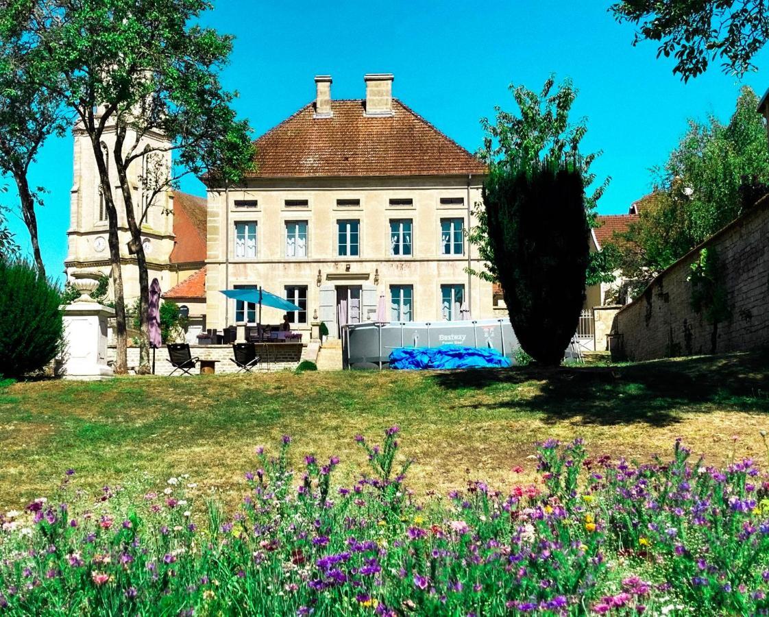 Le Vieux Presbytere Confracourt Exterior foto